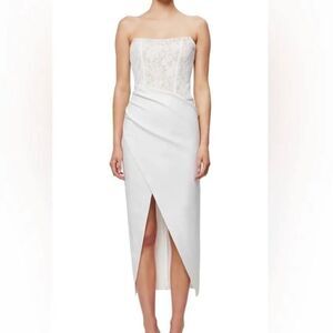 NEW Elliatt corset midi dress